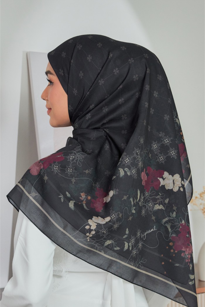 Songket Black